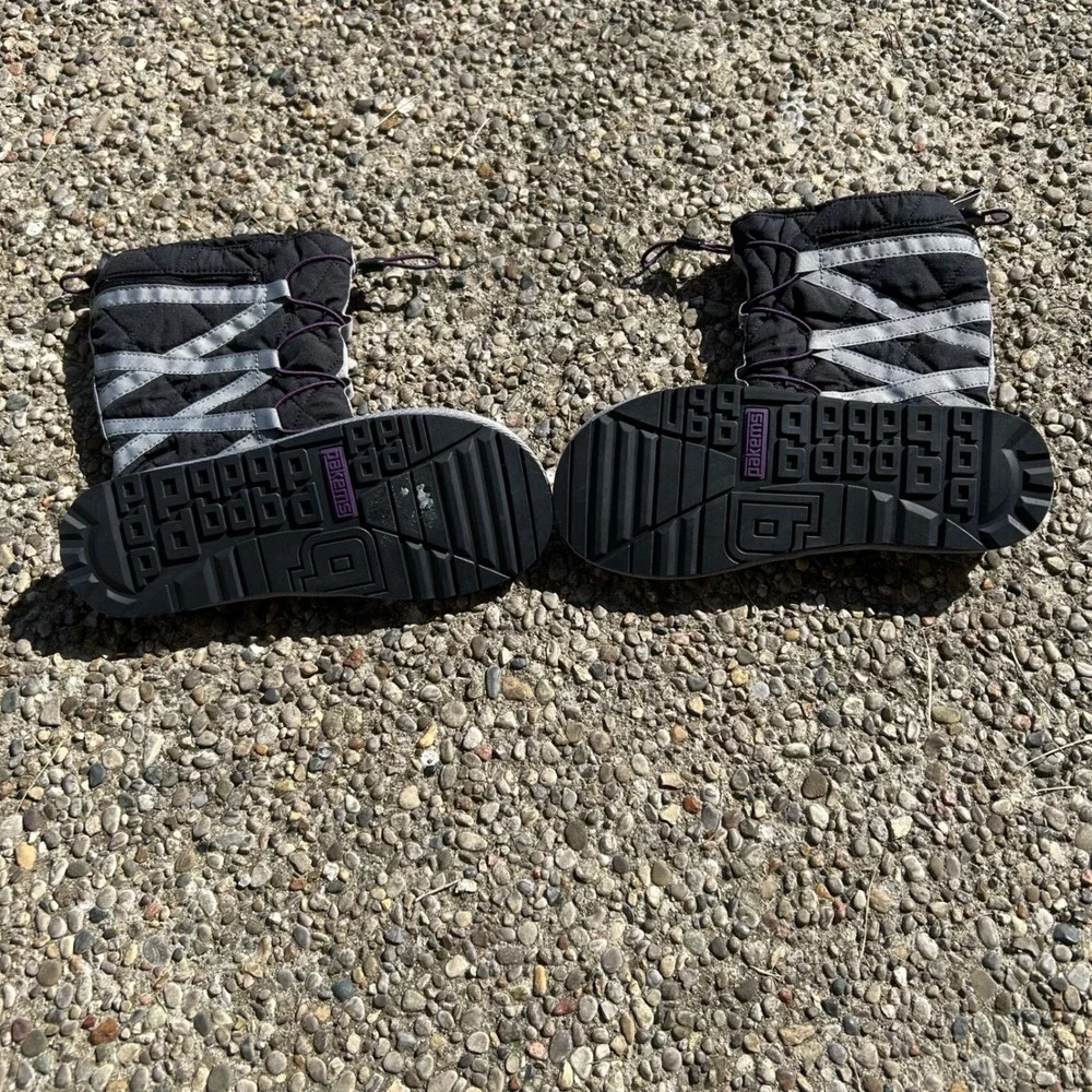 Pakems Quilted‎ Snow Boots Womens Size 6 Black Grey Purple Ripstop Nylon